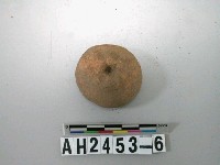 藏品(紅色素面陶紡輪)的圖片